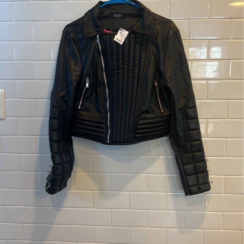Ladies Faux Leather Quilted Lapel Jacket